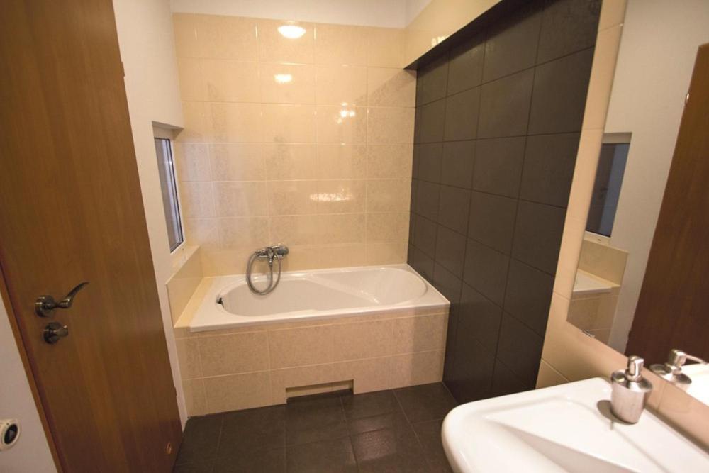 Hotel George Nadarzyn Quarto foto
